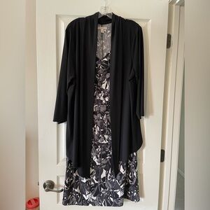 Dress Barn Black and White 3/4 Sleeve Sundress